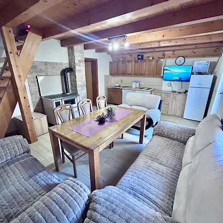 Vikendica Mateo Casa vacanze *